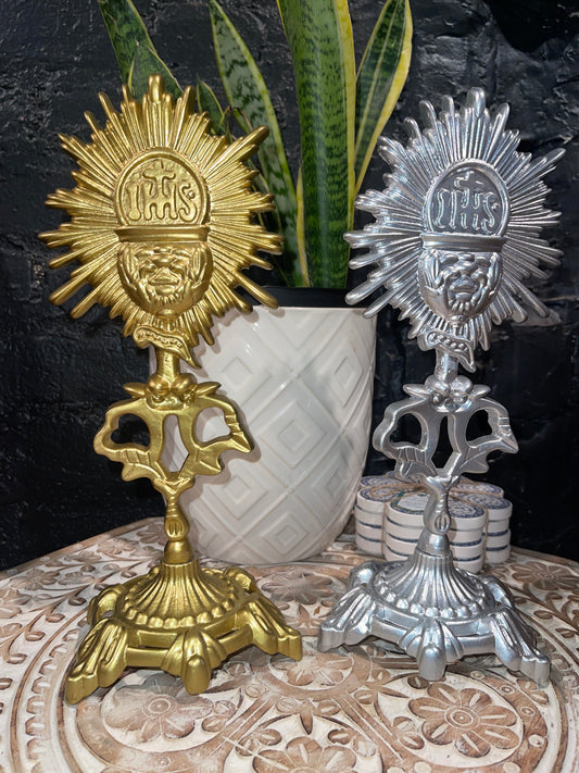 Santisimo (Monstrance)